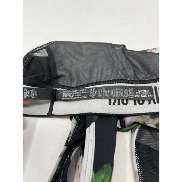 Victoria's Sport The Player Racer Back Sports Bra Size S - Picture 5 of 7